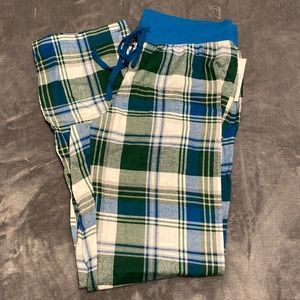 Green plaid pajama pants NWT